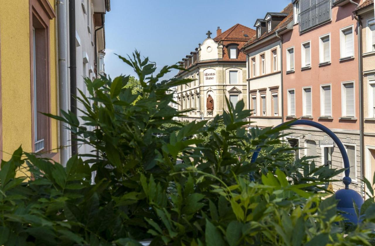Apartments Im Cafe Einstein Freiburg im Breisgau Ngoại thất bức ảnh